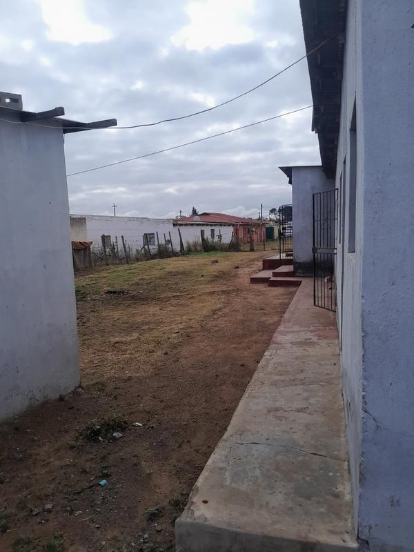 9 Bedroom Property for Sale in Mandela Park Eastern Cape